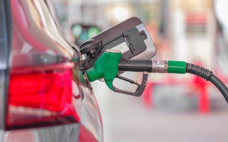 Taglio prezzi carburante