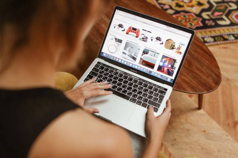 rcensioni online legge